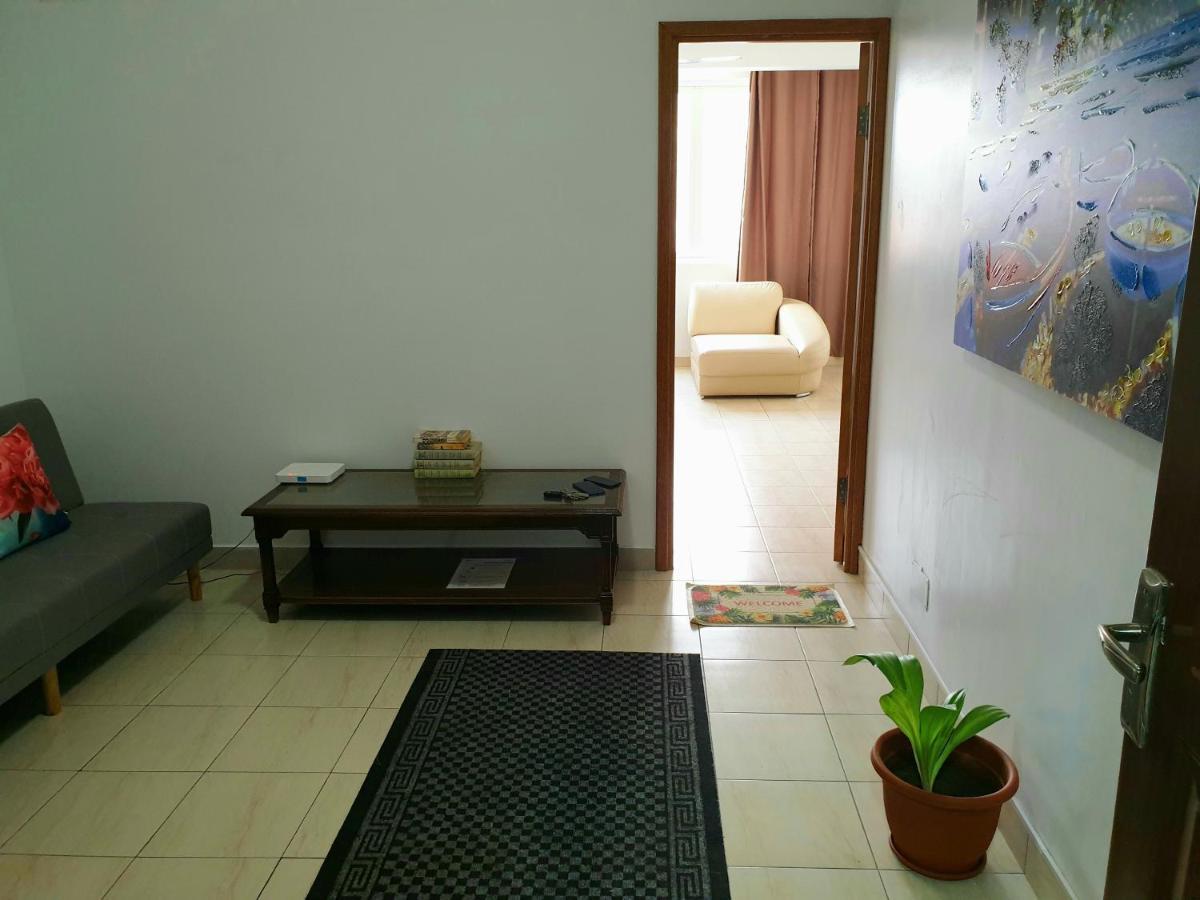 Guest House Mangui Baxu Rooms & Apartment Tarrafal  Extérieur photo