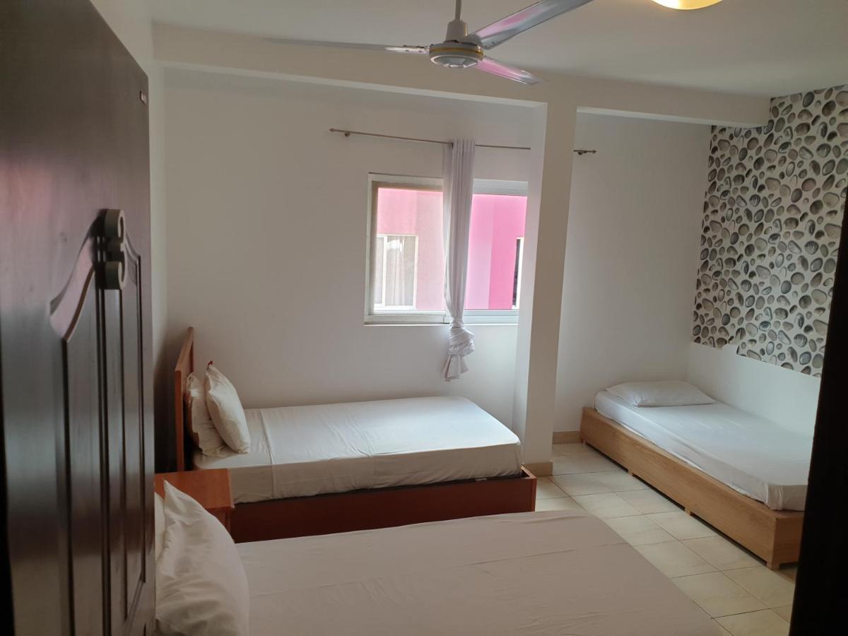 Guest House Mangui Baxu Rooms & Apartment Tarrafal  Extérieur photo